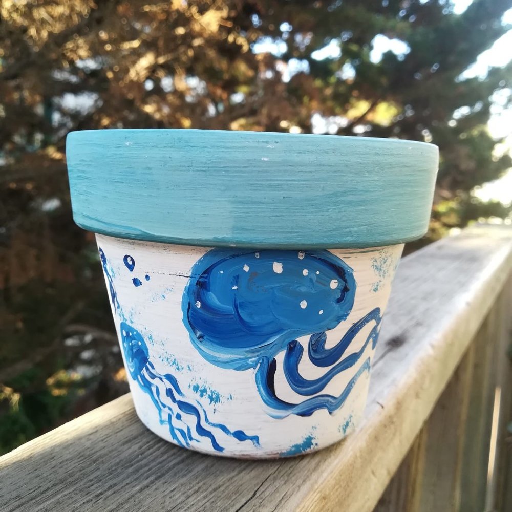Creative plant pot/art pot